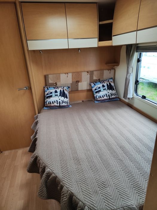 Przyczepa Olympus wynajem (napęd, niezależne zasilanie, solary)