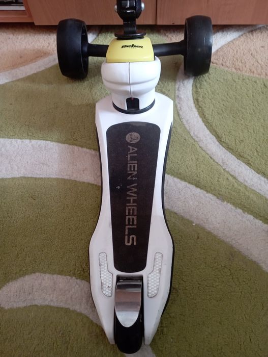 Самокат детский.