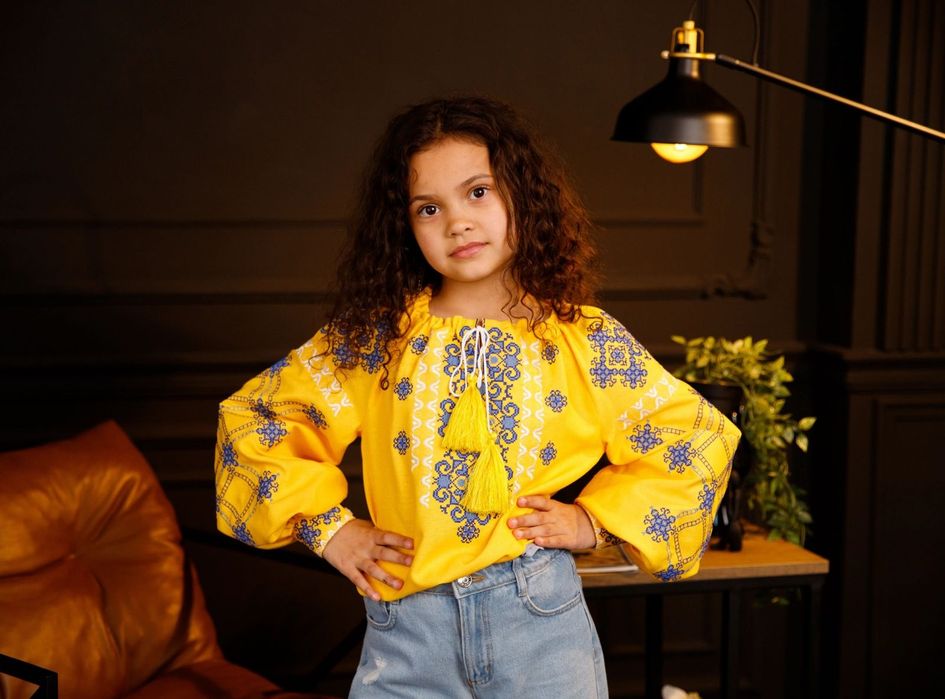 Вишиванка для дівчинки