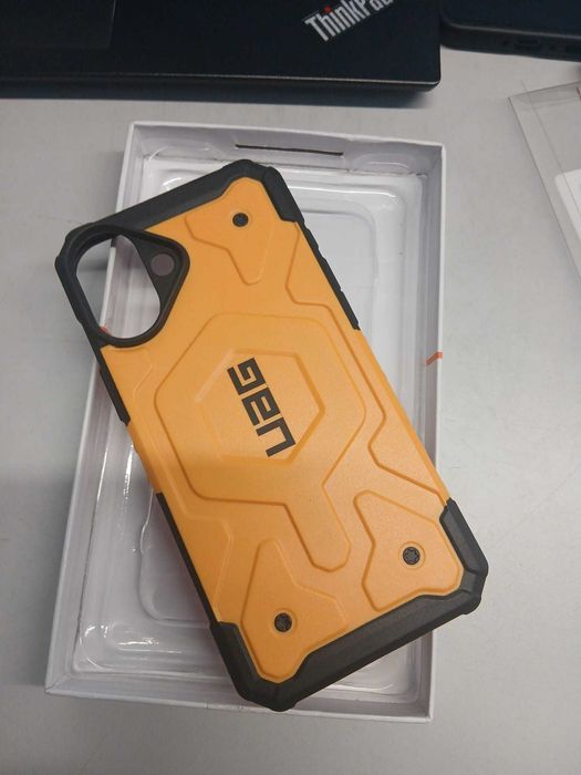 Capa UAG iPhone 16 plus Nova