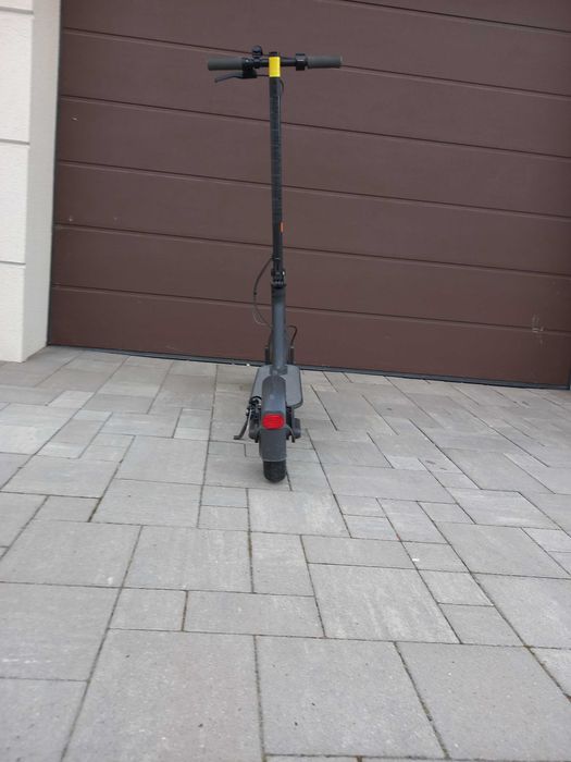 Hulajnoga elektryczna xiaomi mi electric scooter essential