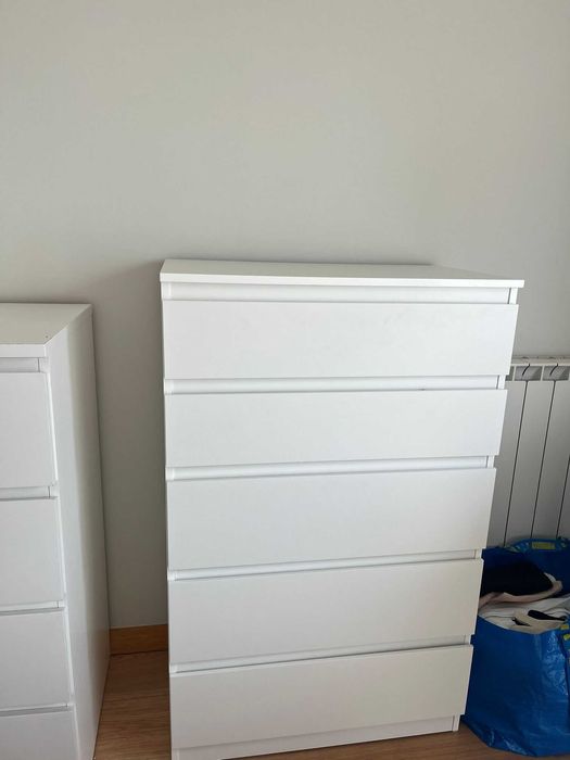 Cômoda 5 gavetas KULLEN