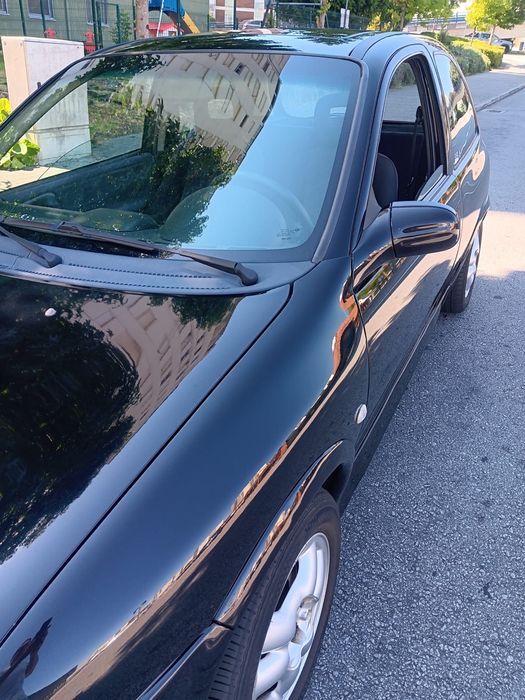 Opel corsa B 1600 GSI