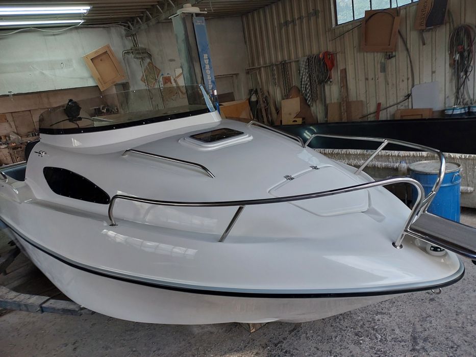 Nowa lódź kabinowa 510