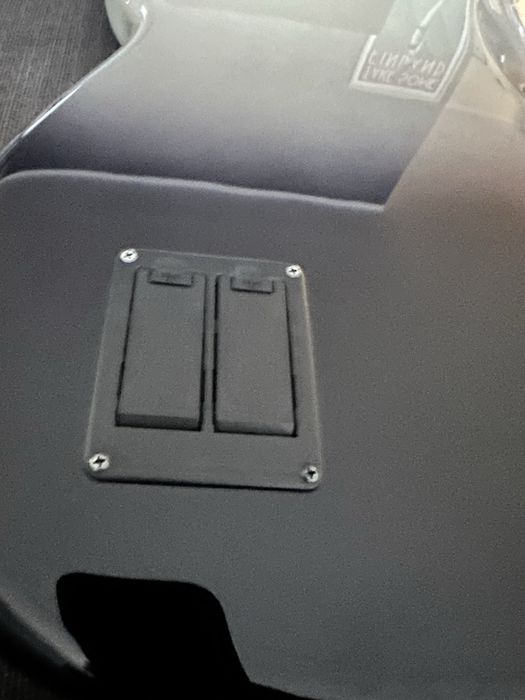 Baixo Fender Player Plus Precision MN Silver Smoke