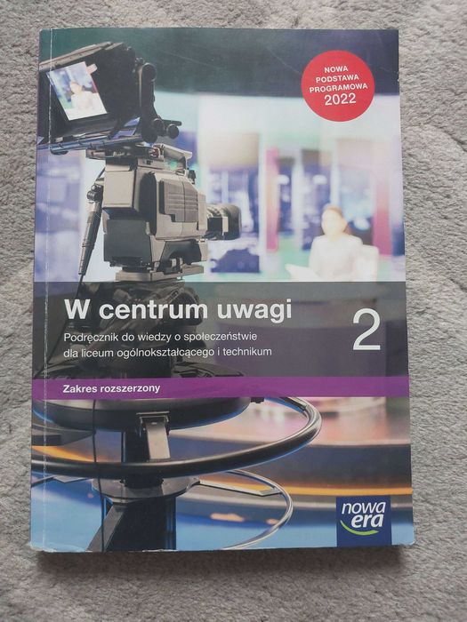 Podręcznik WOS W Centrum Uwagi 2 LO Technikum