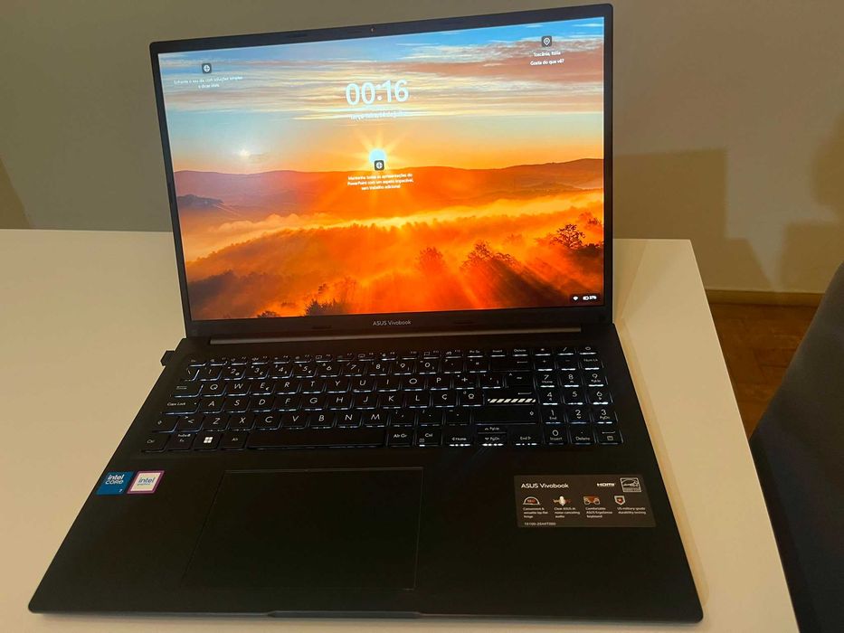 ASUS Vivobook 16 X1605VAP | Intel Core 7 | 16GB RAM | SSD 1TB | Como Novo