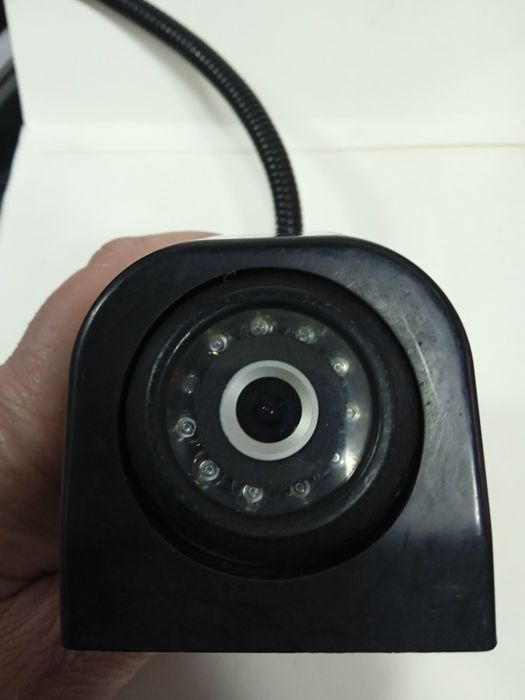 Универсальная Автомобильная камера 12V.