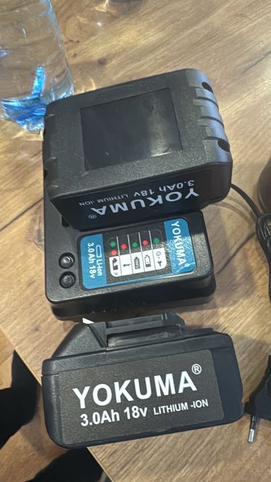 Radio makita blutu usb dwie baterie ladowarka zasilacz