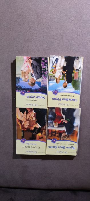 Harlequin, romanse, zestaw 4 sztuk