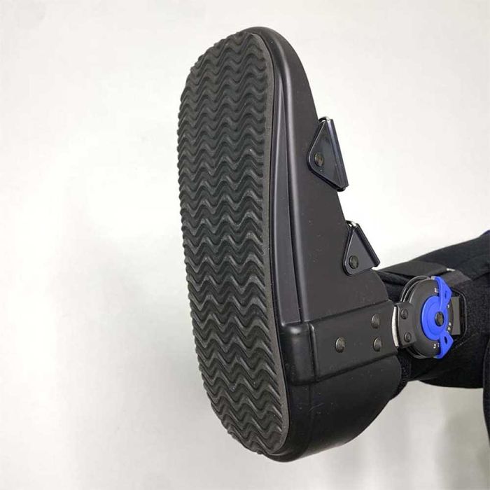 Ортез жорсткий регульований Aurafix 450А, Розмір L - з 44 по 47 розмір