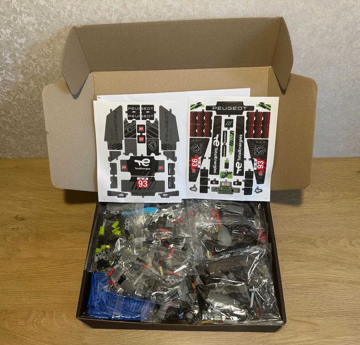 ‼️В КОРОБЦІ‼️Конструктор Technic PEUGEOT 9X8 24H Hypercar 42156