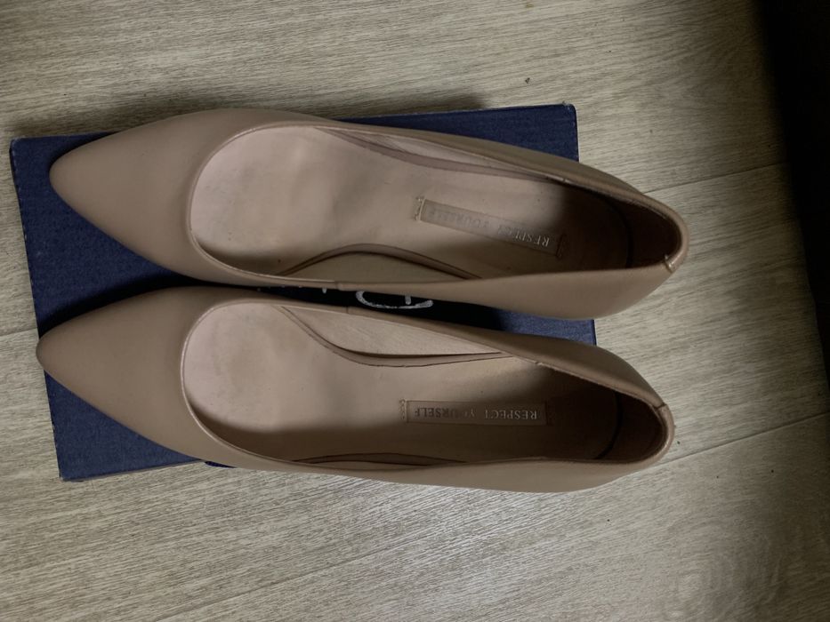 Туфлі Respect Yourself