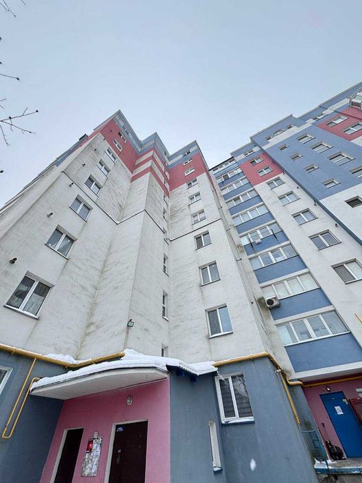 Двокімнатна квартира з ремонтом + кладова 7м2. Держ. програми_M