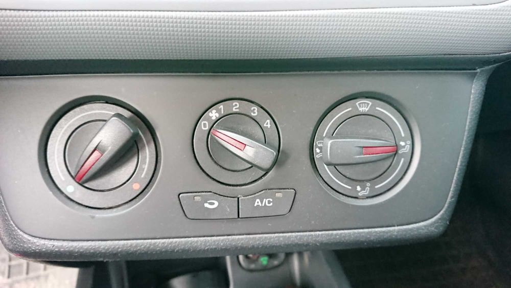 SEAT Ibiza ST 2015 г. 2017 г. Дизель 1,6л.