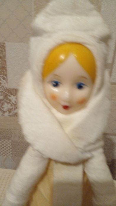 Снегурочка на подставке год выпуска 1970