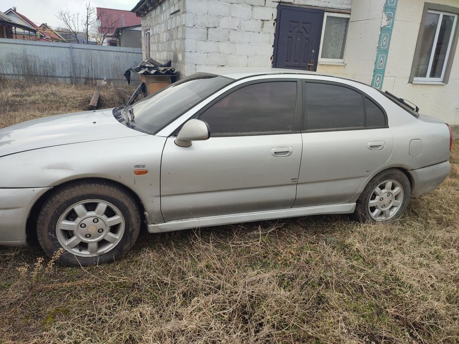 Продам Міцубісі карізма