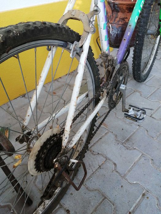 Bicicleta sirla montanha