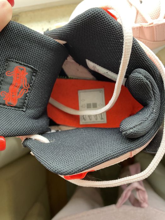 Tenis Nike Jordan,tamanho 38.5