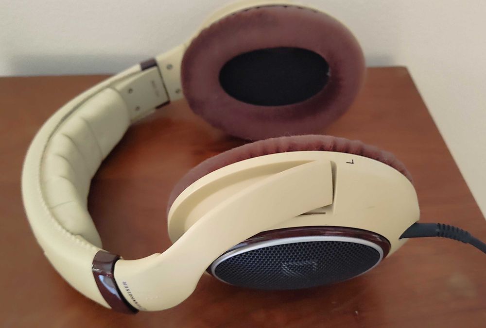 Auscultadores SENNHEISER HD-598