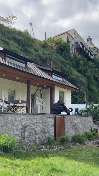 Здам етнічний будинок в Старому місті біля річки