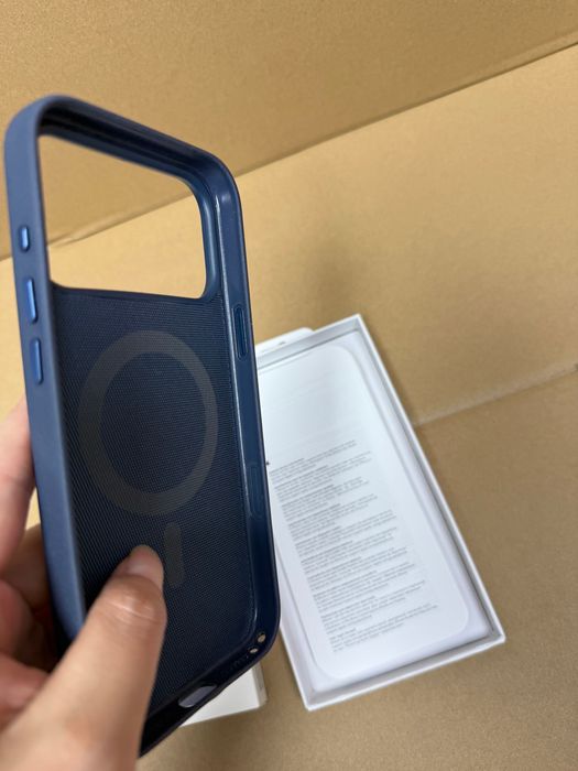 Capa Techwoven iPhone 17 Pro Blue