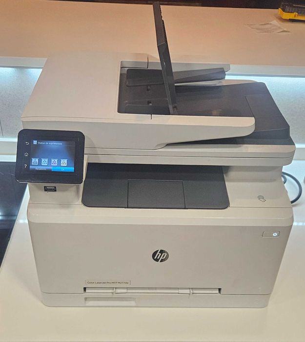 HP Color Laser mfp m277dw  com 3 Toners novos + 3 seminovos