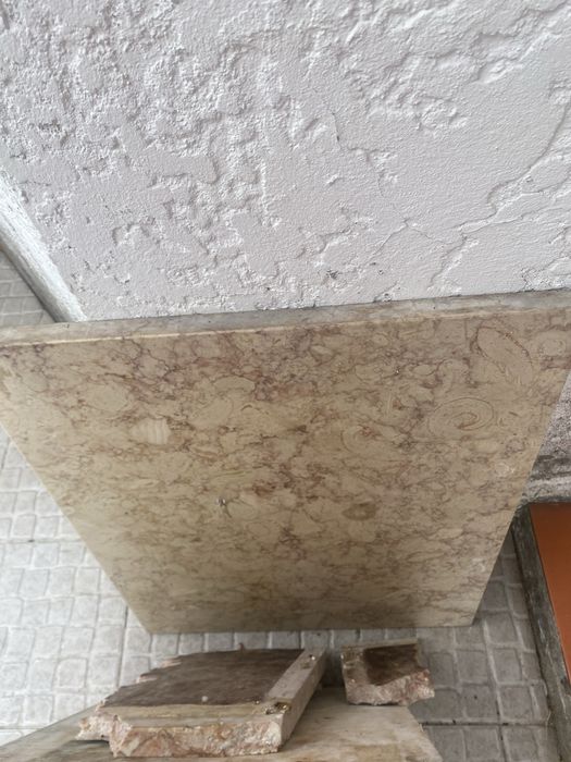 Pedras marmore bancad de cozinga usadas