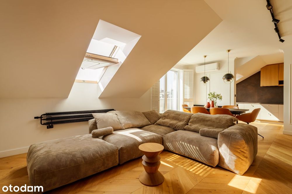 120m2; 2 łazienki; 2 tarasy; 2 stronne; 2 m.w hali; jak nowe