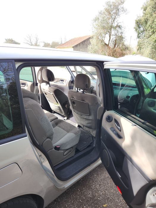 Renault espace 2.2 dci