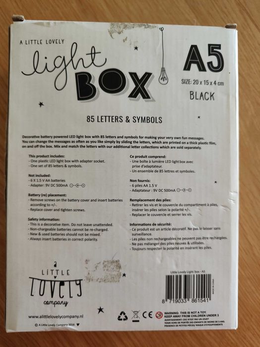 Caixa com luz LED + 85 letras e símbolos