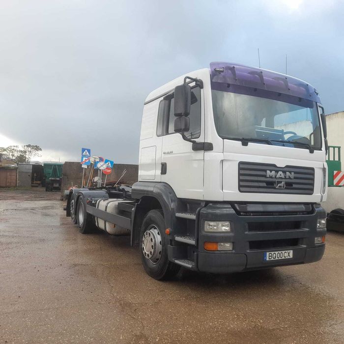 Camião MAN TGL 26.390