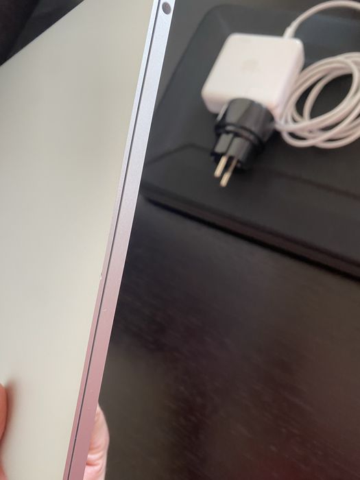 Macbook Pro M2 2022 8gb