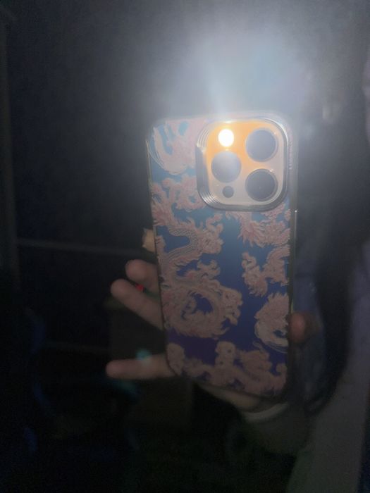 Чехлы на Iphone 16 pro max