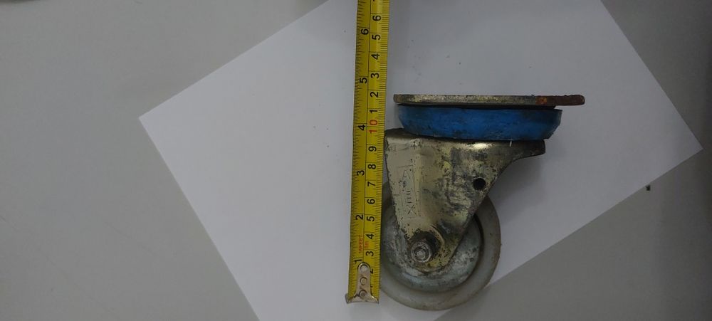 Rodas giratorias usadas  carrinhos de carga