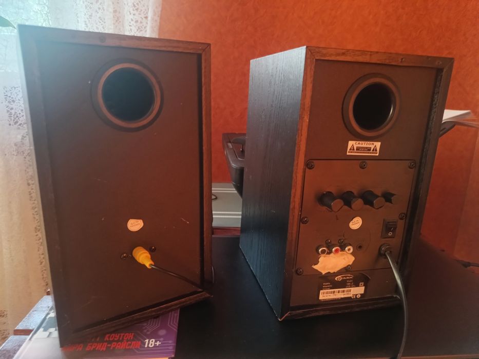 Продам акустичну систему для компьютера