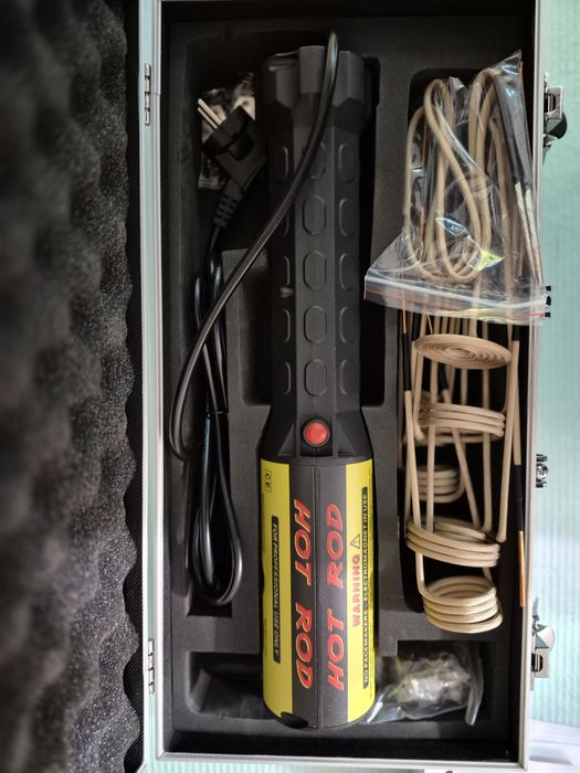 Nagrzewnica indukcyjna do śrub SOLARY H7 8 CEWEK, WALIZKA ALUMINIOWA