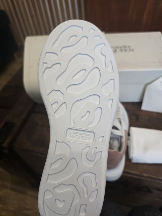 Alexander McQueen sneakersy