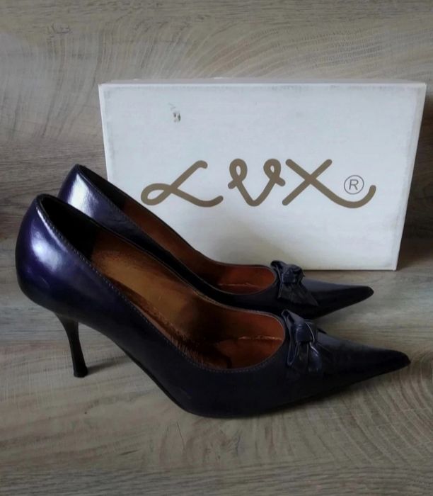 Lux eleganckie szpilki czolenka skóra naturalna r.38/39