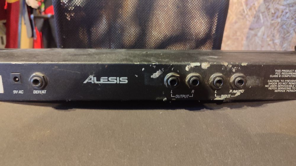 Microverb III Alesis Rack de efeitos