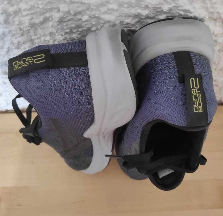 Tenis Asics Dyna Blast 2.