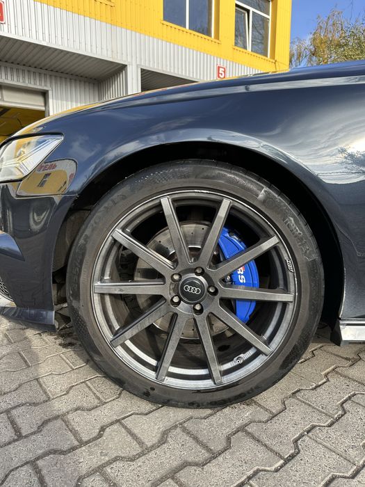 Ауді А6 C7 s Лайн