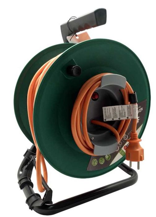 Enrolador LEXMAN 1 TOMADA VVF 3G1.5 40M