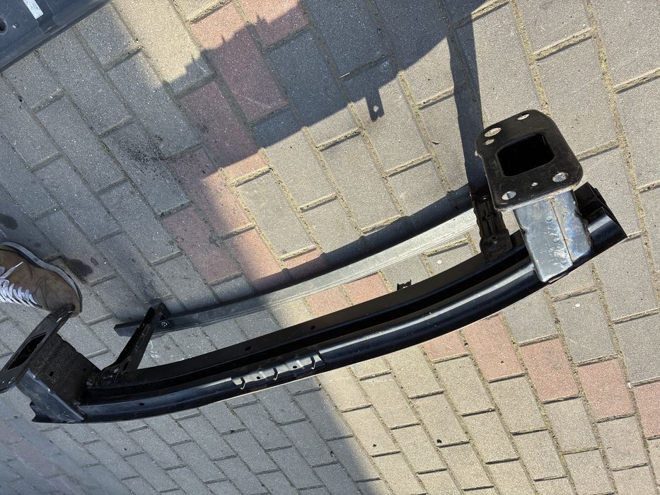 Pas przedni i belka Hyundai i20 III