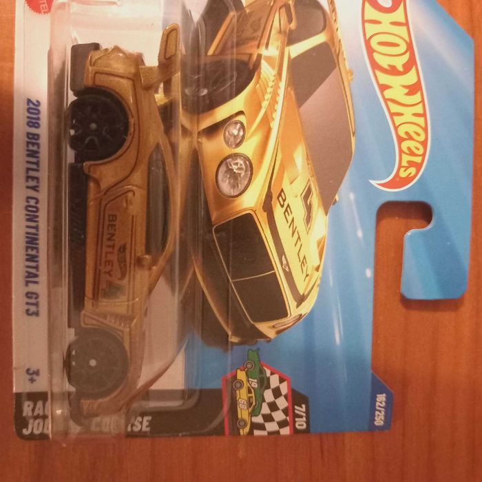 HotWheels com 10% desconto Mclaren Bentley Cadillac Gordon Murray