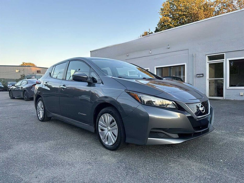 Nissan LEAF S      2019