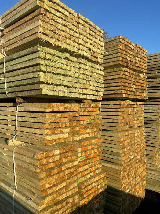 Więźba dachowa, krawędziaki, kantówki, łaty, deski