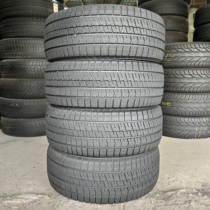 Резина бу Bridgestone BLIZZAK VRX2 215/55 R16 8 мм арктична зима пара або комплект