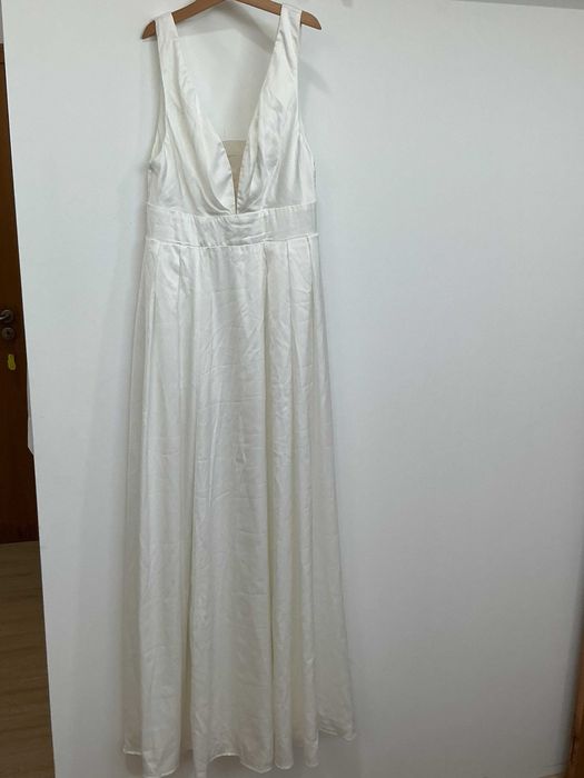 Vestido de Noiva Elegante Branco | Novo
