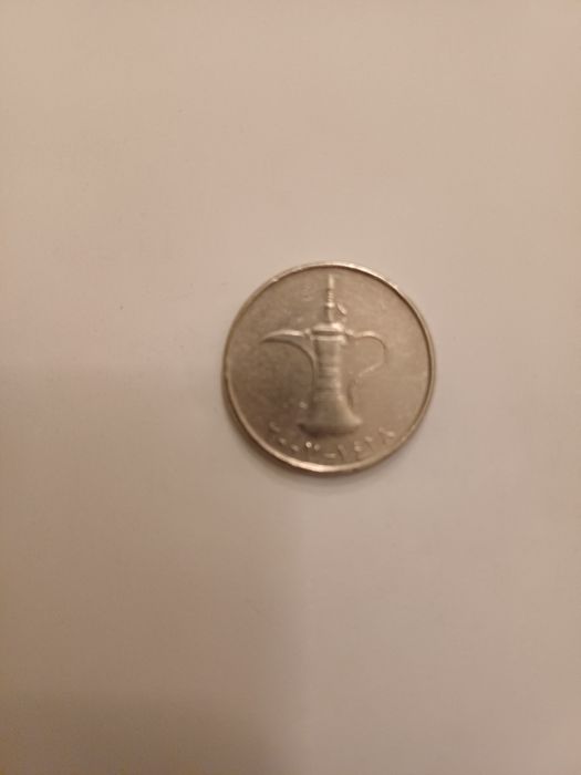 6 moedas do continente Asiático